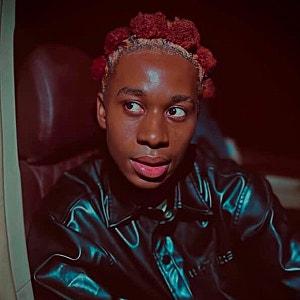 아티스트 프로필 사진 이미지