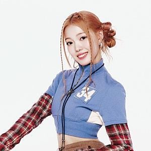 아티스트 프로필 사진 이미지