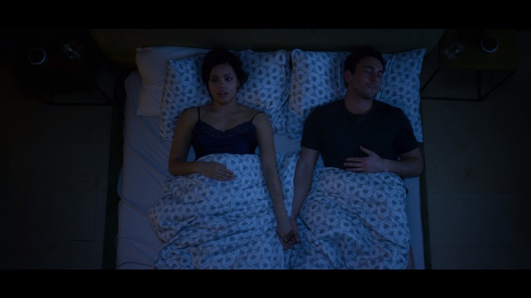 기계가 정해주는 사람과 강제로 연애를 해야 함 | 인스티즈