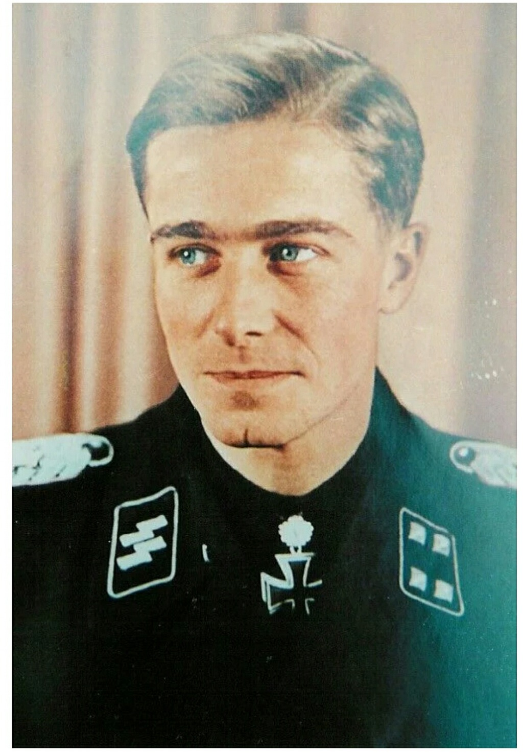 히틀러가 젊은이들을 현혹시키기 위해 외모 커트라인까지 만들어 뽑았던 나치 친위대.jpg | 인스티즈