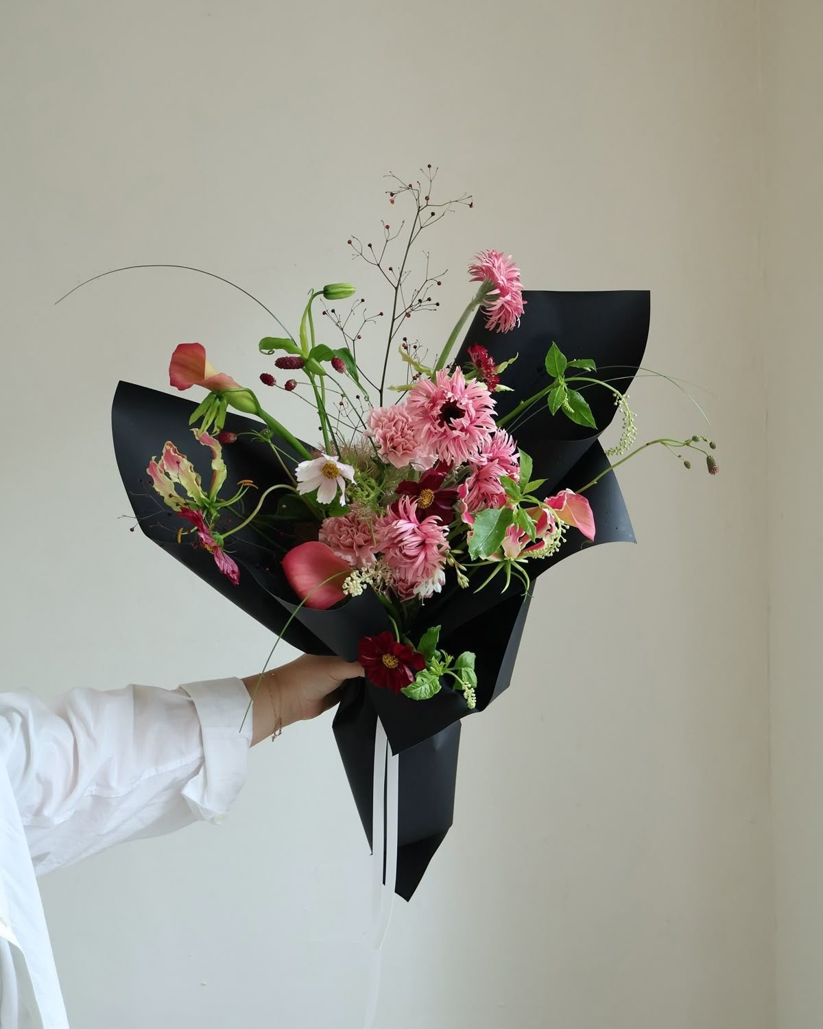 🙋: 싼티 안 나는 걸로 주세요... 주문하신 꽃다발 나왔습니다 💐🪻 | 인스티즈