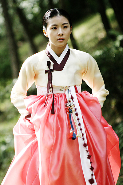 짧은 저고리에 드러난 치마말기=기생한복? ㄴㄴ 그게 조선 말기의 최신유행트렌드! .BGM | 인스티즈