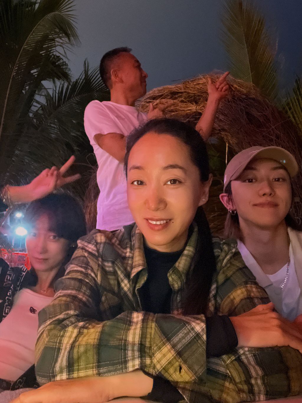 유전자 개진한 세븐틴 디에잇 가족 | 인스티즈