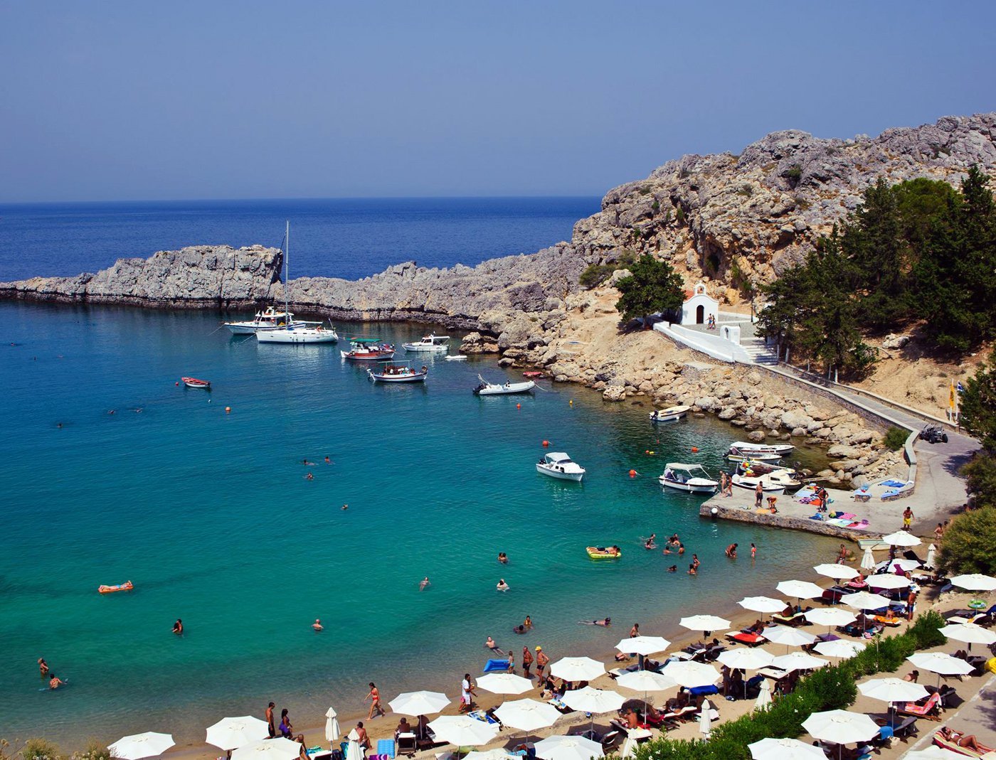 소소하게 아름다운 결혼식장으로 인기있는 그리스 한 섬의 작은 교회.jpg | 인스티즈