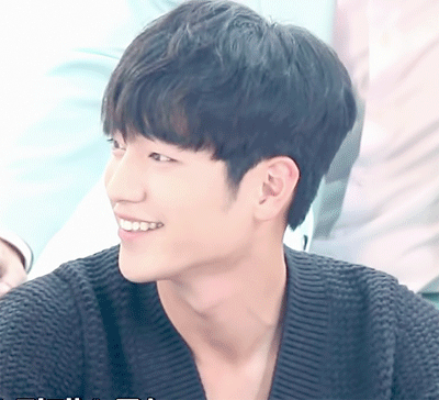 서강준은 눈이 캐리했다vs입술 포함 하관이 캐리했다 하나만 골라보는 달글 | 인스티즈
