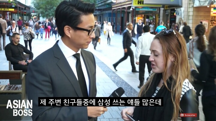 서양인들이 생각하는 갤럭시 vs 아이폰 이미지 | 인스티즈