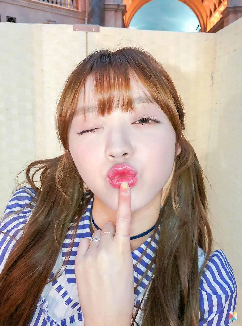 오마이걸 유아 입술 모음 | 인스티즈