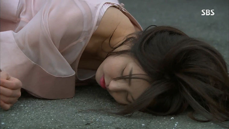 제가 살아나려면 눈물 세 방울이 필요하거든요! 선생님 눈물 한 방울 어떻게 안 될까요? jpgif | 인스티즈