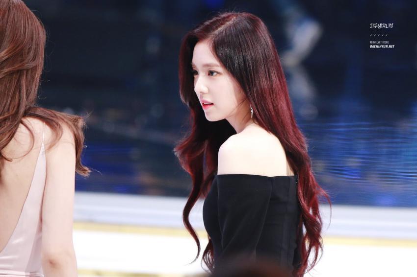 너무 이뻐서 실검에 떴던 연말 아이린.jpgif | 인스티즈