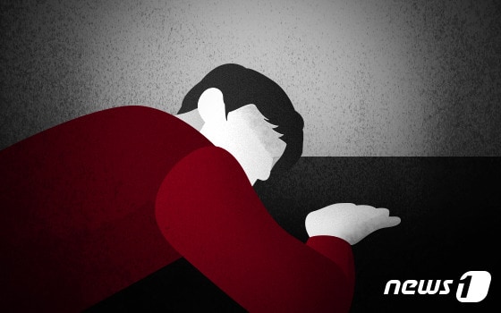 "지하철에 쓰러진 여학생 쉽사리 돕지 못했다…성추행 했다 할까 봐" 씁쓸 | 인스티즈