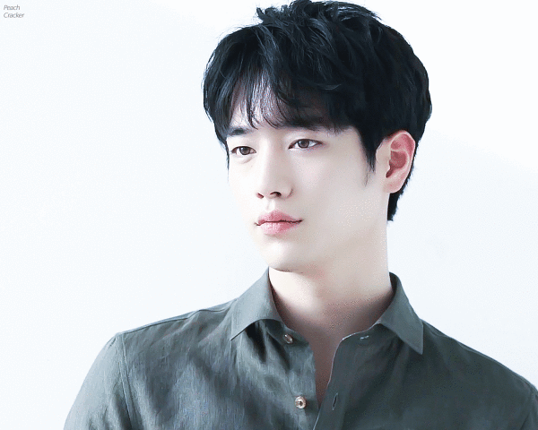 서강준은 눈이 캐리했다vs입술 포함 하관이 캐리했다 하나만 골라보는 달글 | 인스티즈
