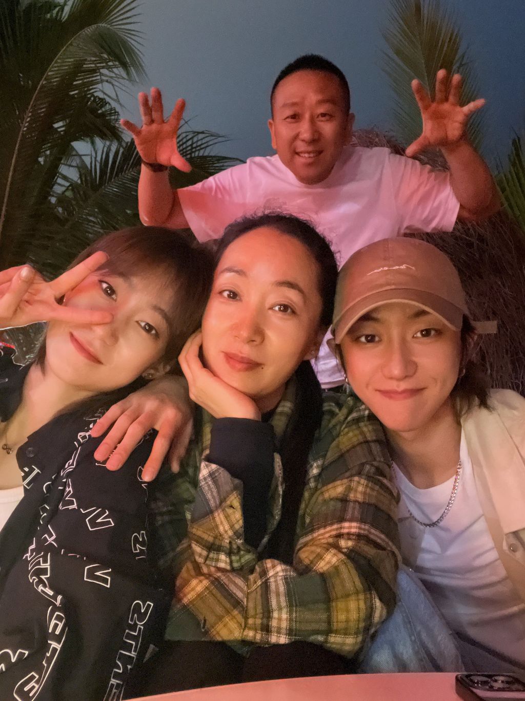 유전자 개진한 세븐틴 디에잇 가족 | 인스티즈