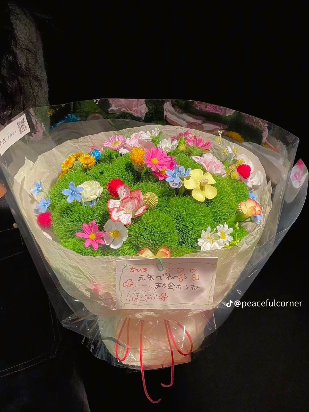 🙋: 싼티 안 나는 걸로 주세요... 주문하신 꽃다발 나왔습니다 💐🪻 | 인스티즈