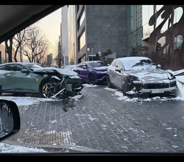 오늘자 청담동 추돌 사고 | 인스티즈