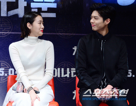 그냥 쳐다 보는건데 타고난 눈빛자체가 고백직전 멜로눈빛 돋는 남자배우들 | 인스티즈