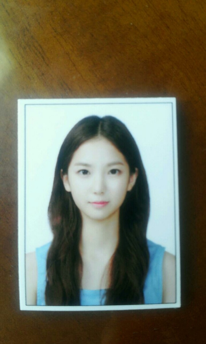 굴욕없는 연예인들 여권 증명사진.jpg | 인스티즈