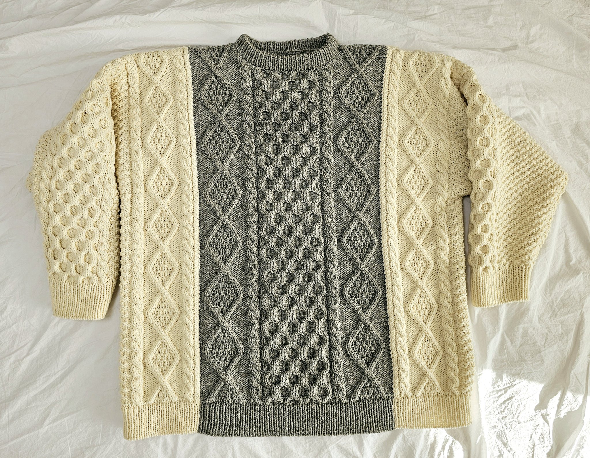 보테가 베네타의 260만원 스웨터를 따라서 뜬 사람 | 인스티즈