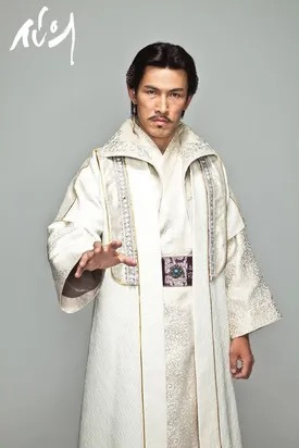 드디어 넷플에 올라온 레전드 타임슬립물 드라마 신의 | 인스티즈