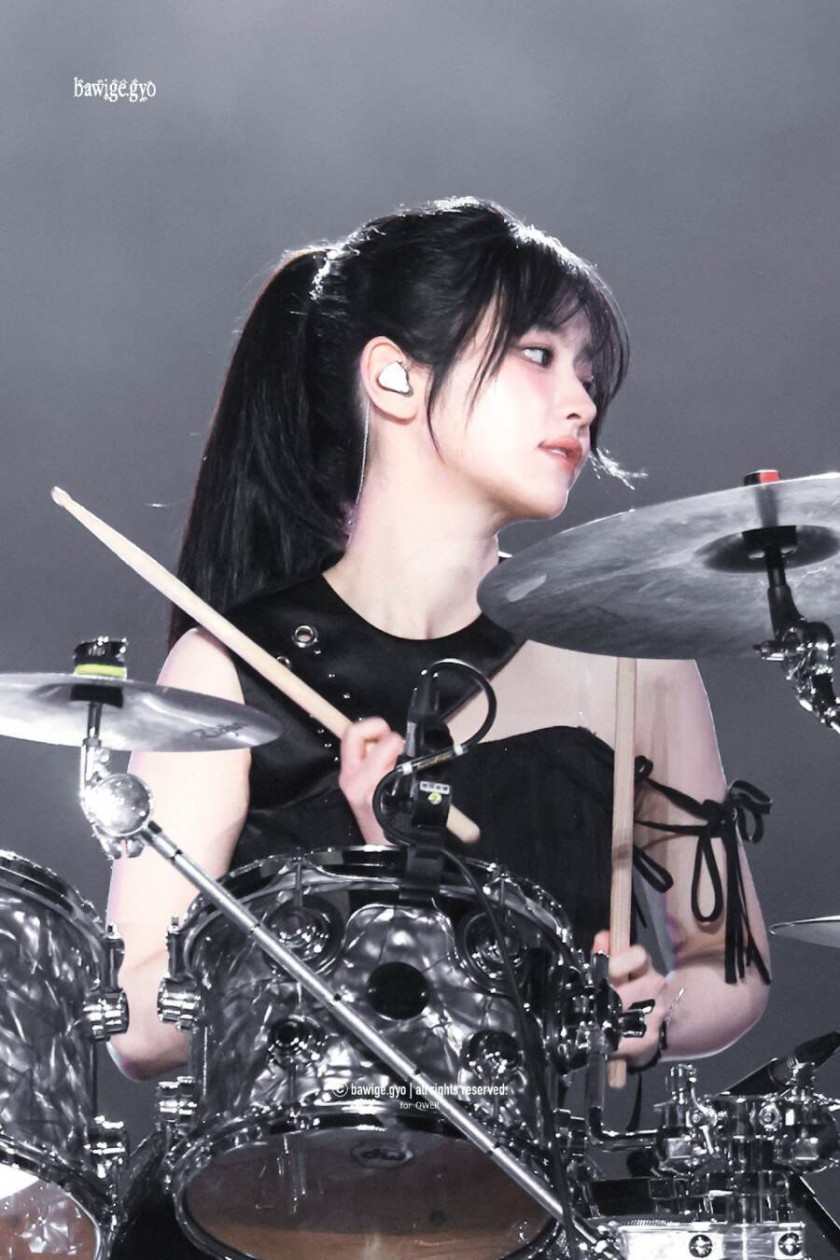 여돌들 중에서도 이쁜축에 속한다고 보는 QWER쵸단 | 인스티즈