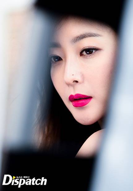 디스패치가 찍은 김희선 최근ㄷㄷㄷㄷ | 인스티즈