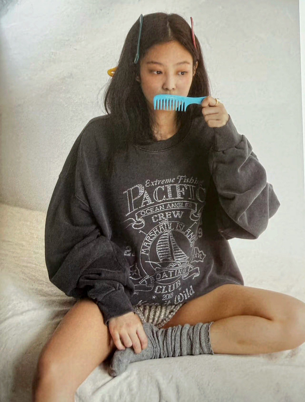 제니가 25살 시절로 사진전 연 이유.jpg | 인스티즈