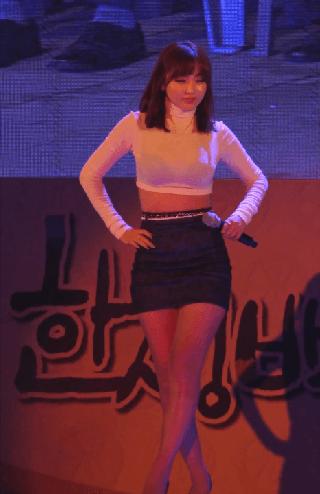 시스루 검정브라 홍진영.gif | 인스티즈