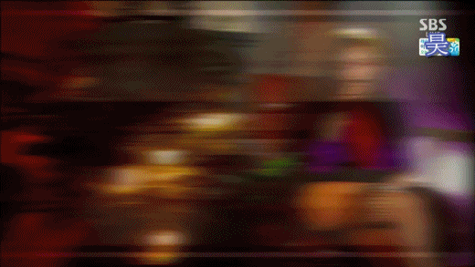 블랙핑크 인기가요 데뷔 무대.GIF [데이터주의!] | 인스티즈