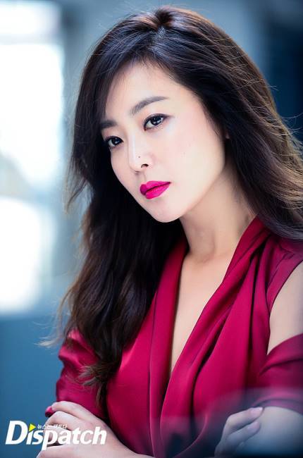 디스패치가 찍은 김희선 최근ㄷㄷㄷㄷ | 인스티즈