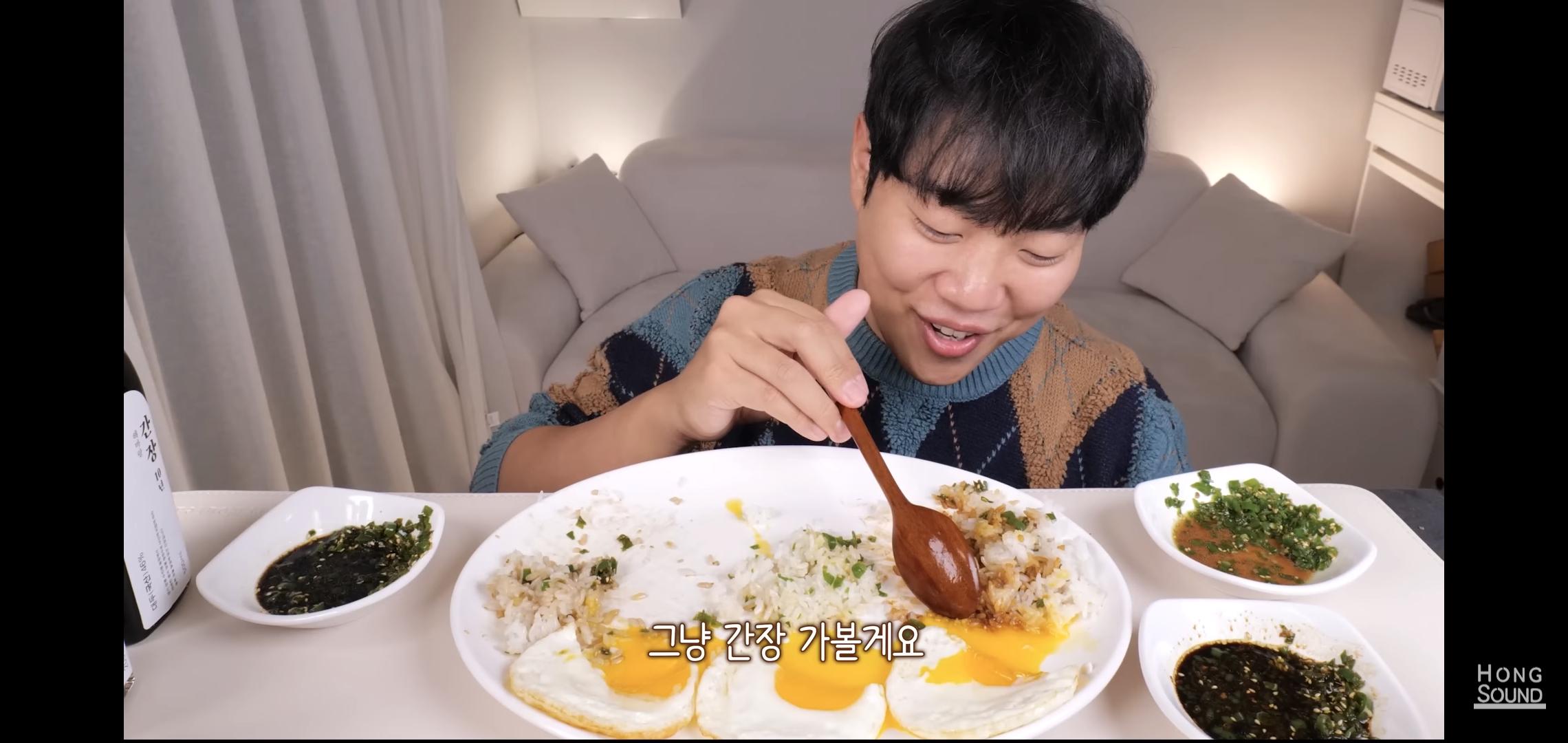 논란의 선재스님 11만원짜리 간장 먹어보고 충격받은 유튜버 반응.jpg | 인스티즈