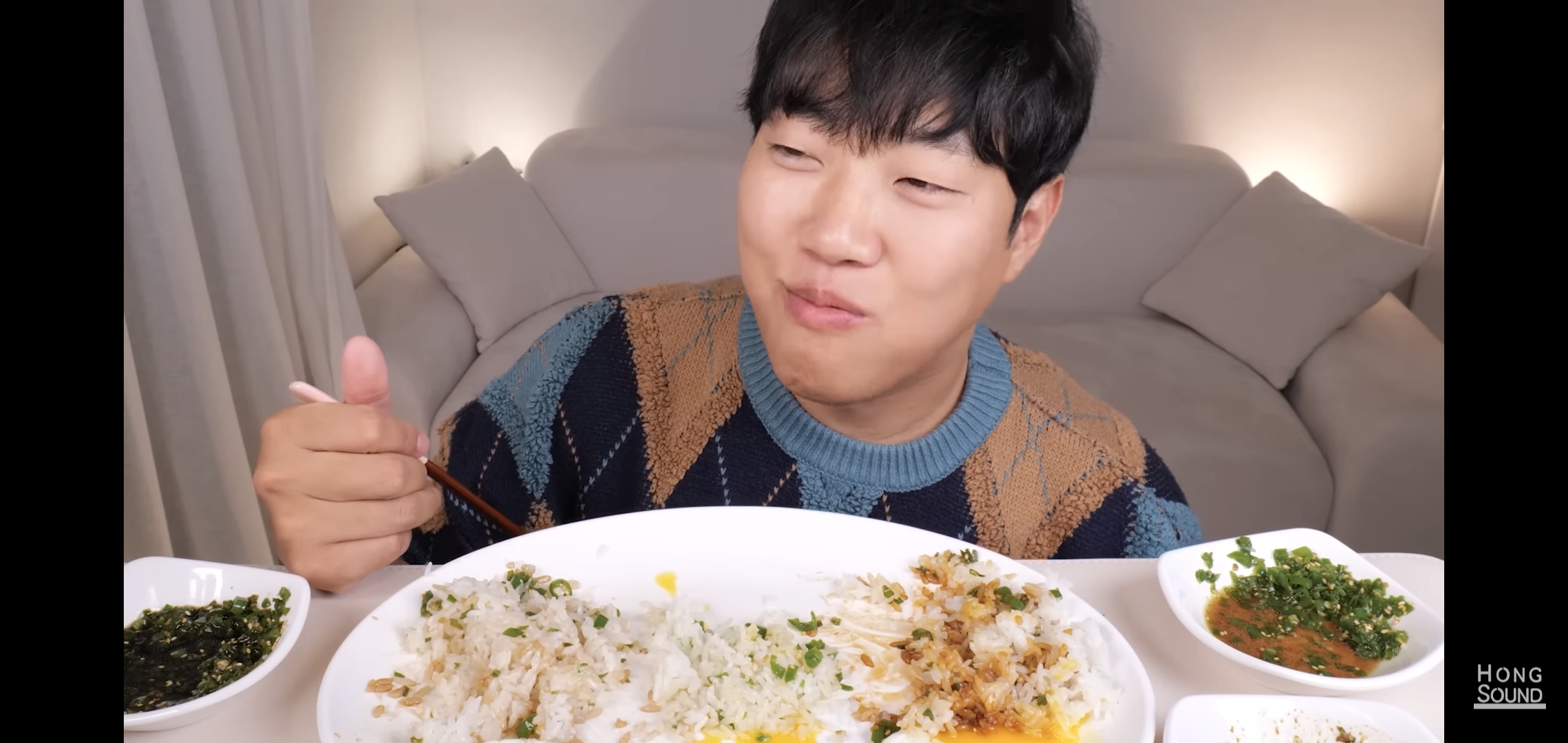 논란의 선재스님 11만원짜리 간장 먹어보고 충격받은 유튜버 반응.jpg | 인스티즈