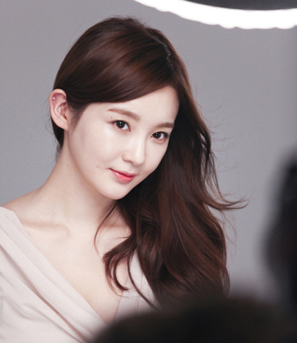 피부 하얀 여성의 매력 | 인스티즈