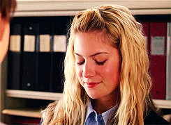쉬즈더맨 속 로라 램지(Laura Ramsey).jpgif | 인스티즈