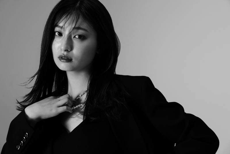 고딩때 연예계 은퇴했는데 캐스팅 당해서 다시 재데뷔한 일본 여배우 | 인스티즈