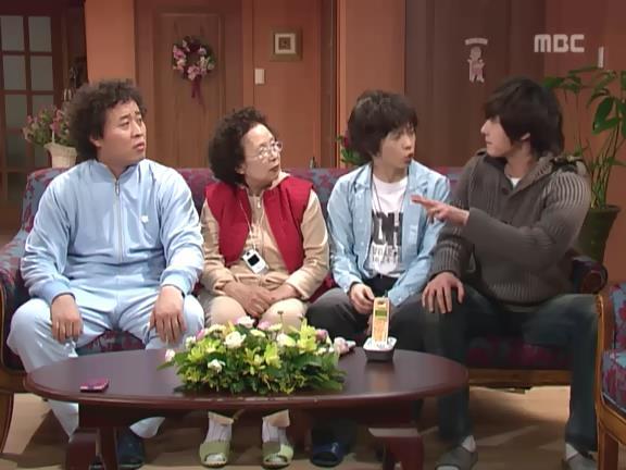 [거침없이하이킥] 멍청해서 지 돈도 못찾는 윤호 ㅋㅋㅋㅋㅋㅋㅋ.jpg | 인스티즈