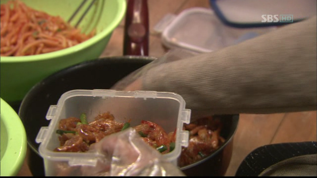 저는 아역이 김수현이었던 고수인데요 제가 한예슬을 좋아하거든요? 근데 엄마 때문에 망했어요.......jpg | 인스티즈