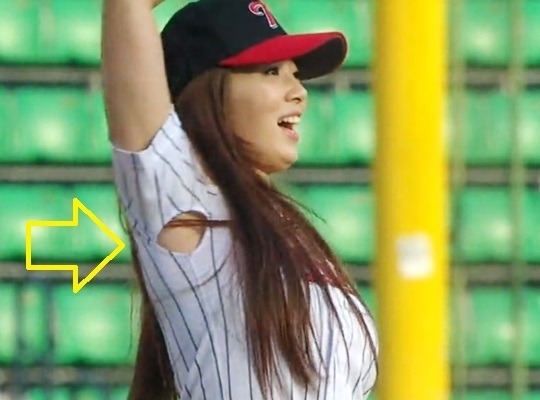 유승옥 겨드랑이 움짤.JPGIF (feat.운동하는 여자는 항상 옳다) | 인스티즈