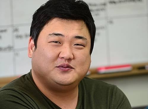 16학번 새내기들이 대학오면 볼 수 있는 흔한 선배 유형 (사실주의) | 인스티즈