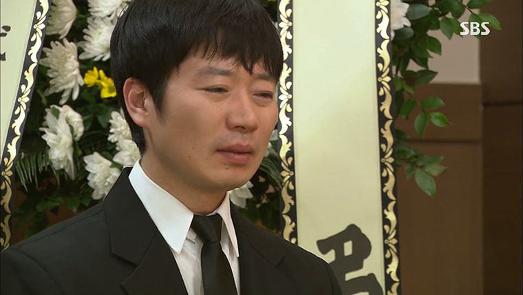 제가 살아나려면 눈물 세 방울이 필요하거든요! 선생님 눈물 한 방울 어떻게 안 될까요? jpgif | 인스티즈