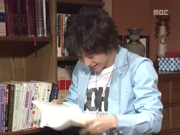 [거침없이하이킥] 멍청해서 지 돈도 못찾는 윤호 ㅋㅋㅋㅋㅋㅋㅋ.jpg | 인스티즈