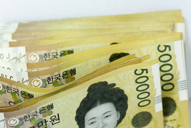 화이트데이에 여성들이 선호하는 선물 순위 (여친있는 분들은 필독) | 인스티즈