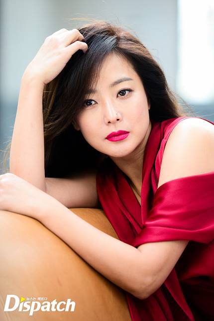 디스패치가 찍은 김희선 최근ㄷㄷㄷㄷ | 인스티즈