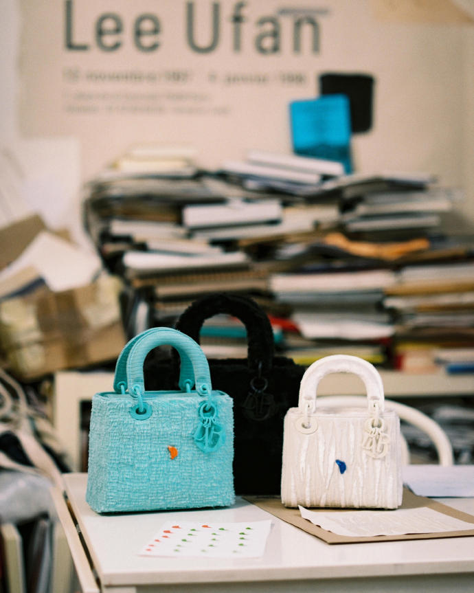 디올이 새로 맨들었다는 신상 레이디백 | 인스티즈