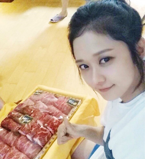 전문의들이 말하는 전형적인 동안얼굴비율을 완벽하게 타고난 여자연예인 | 인스티즈