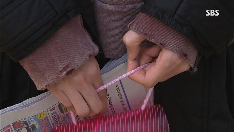 제가 살아나려면 눈물 세 방울이 필요하거든요! 선생님 눈물 한 방울 어떻게 안 될까요? jpgif | 인스티즈