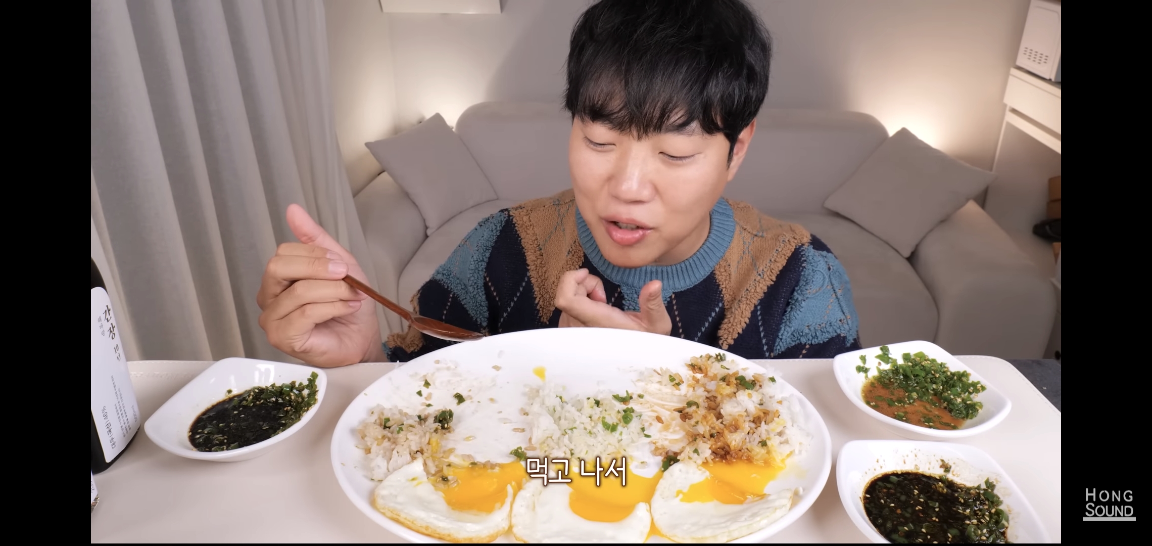 논란의 선재스님 11만원짜리 간장 먹어보고 충격받은 유튜버 반응.jpg | 인스티즈