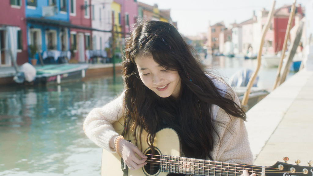 아이유 고화질 배경화면 모음 (데이터 테러 주의) | 인스티즈