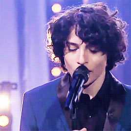 02년생인데 묘하게 80년대 분위기가 나는 배우 핀 울프하드 (Finn Wolfhard) | 인스티즈