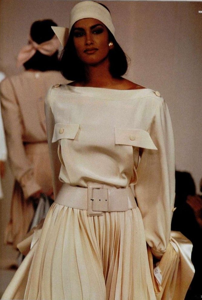 7년간 명품 브랜드 런웨이 씹어먹고 은퇴해버린 모델 | 인스티즈