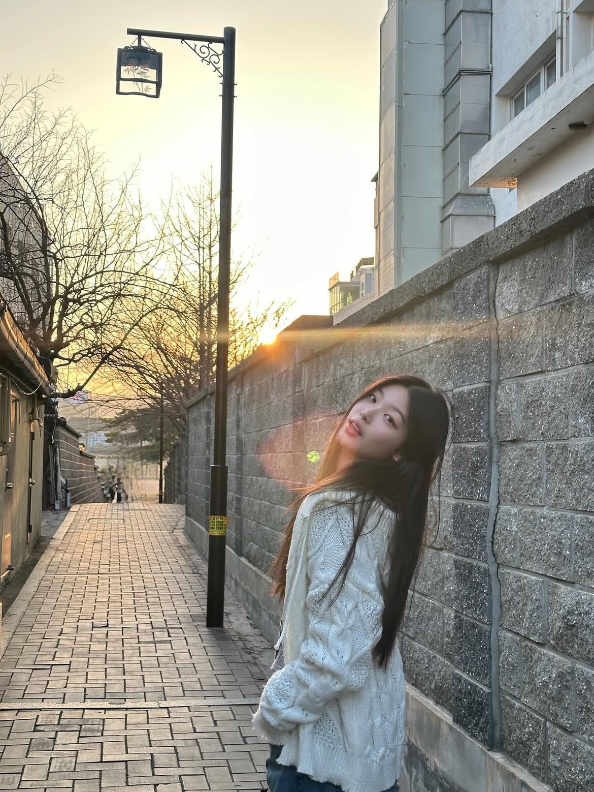 미국젠지 감성🇺🇸 캣츠아이 윤채 사복 모음 | 인스티즈