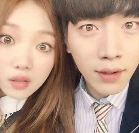 서강준은 눈이 캐리했다vs입술 포함 하관이 캐리했다 하나만 골라보는 달글 | 인스티즈